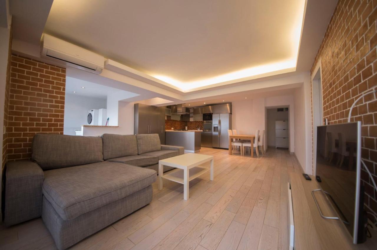 Unirii Center Apartments By Olala Homes Бухарест Екстер'єр фото