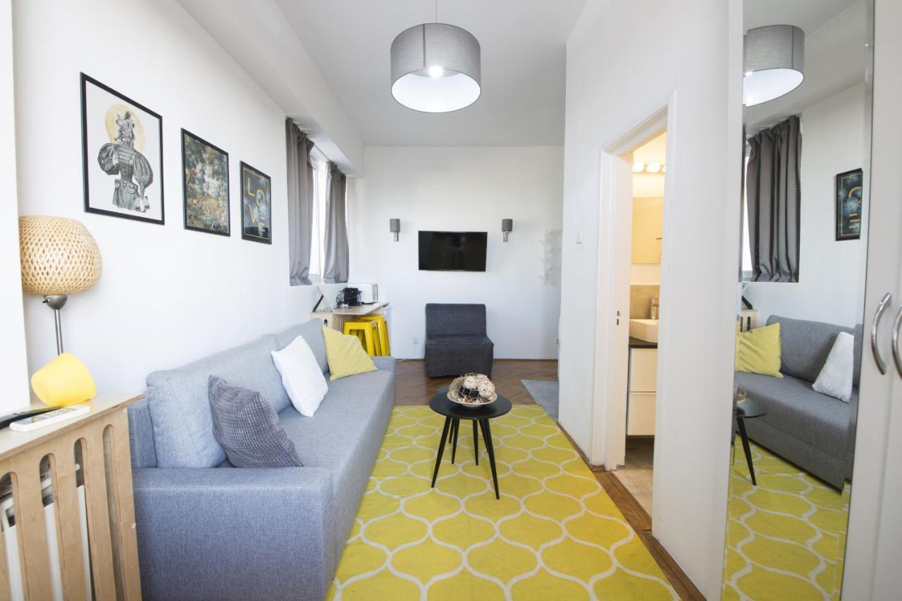 Unirii Center Apartments By Olala Homes Бухарест Екстер'єр фото