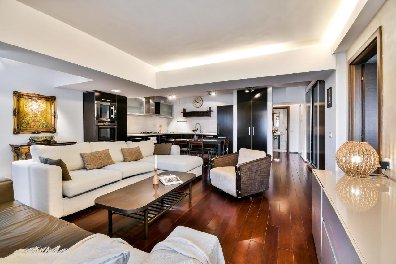 Unirii Center Apartments By Olala Homes Бухарест Екстер'єр фото